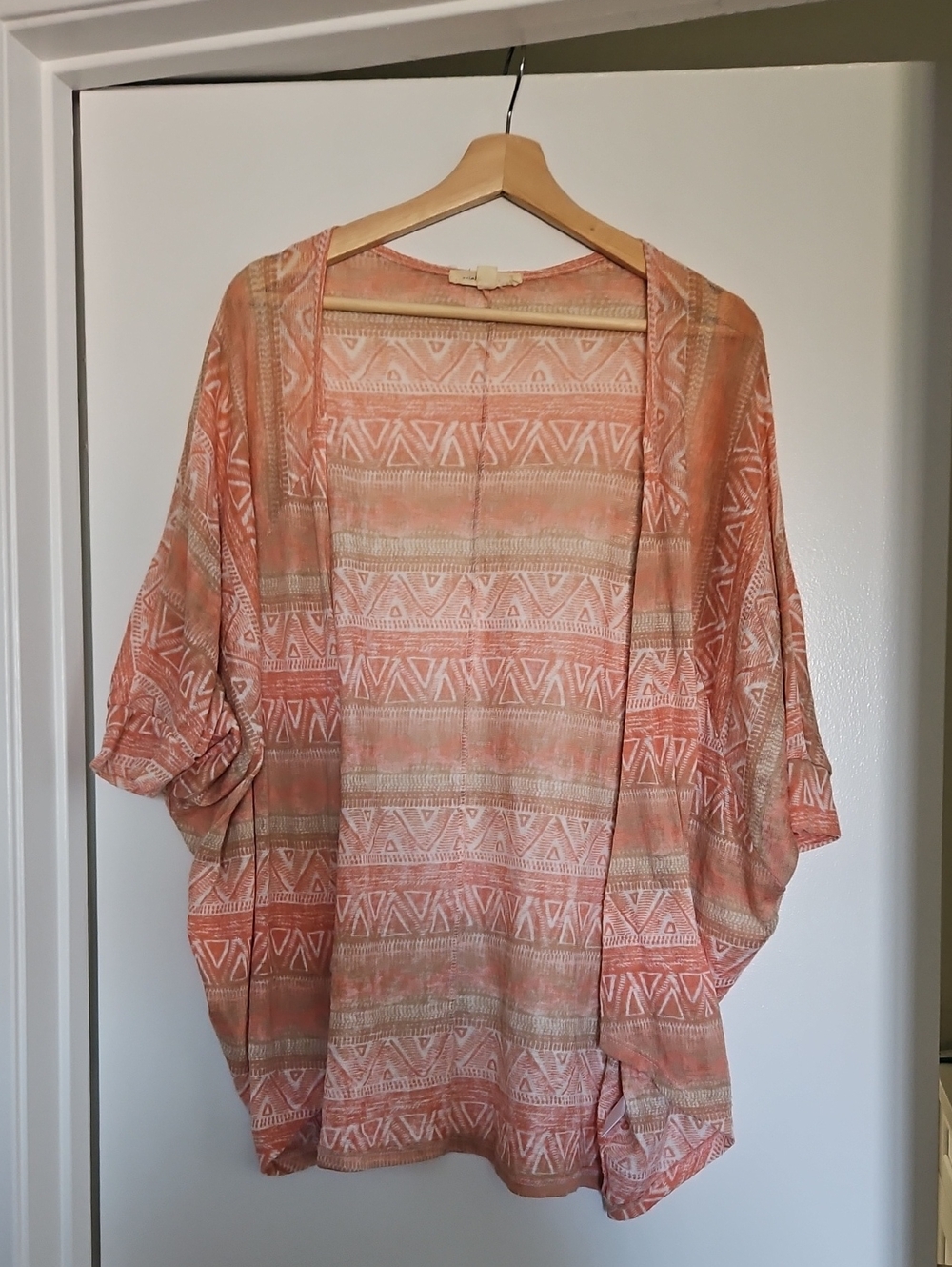 painted threads Coral and Cream Patterned Open-Front Kimono Tunic